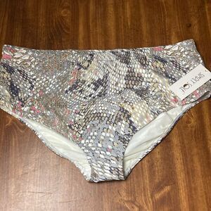 Simply Sole NWT Swim Bottom Sz 24W